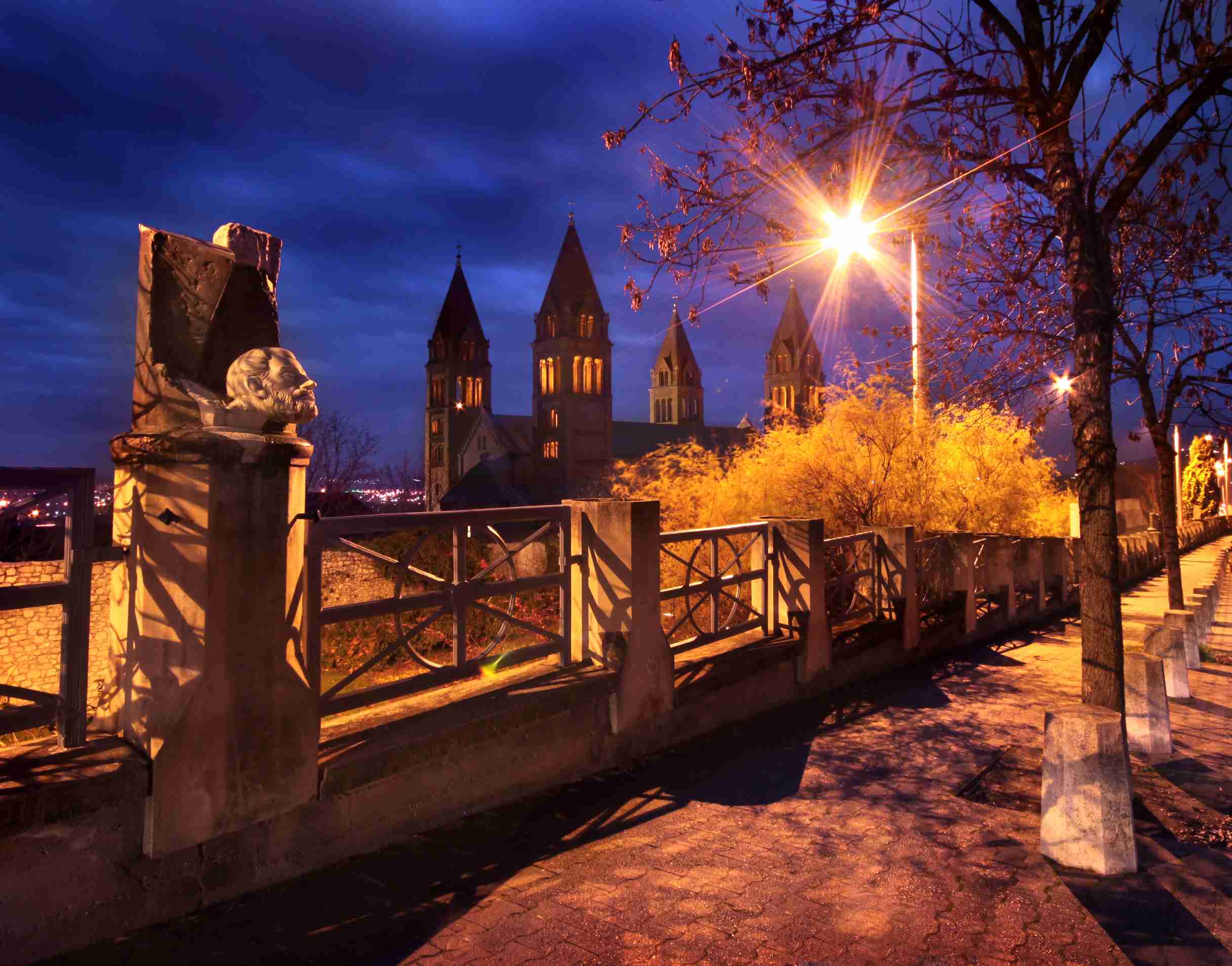 5.OLDAL ALJA_IMG_3077