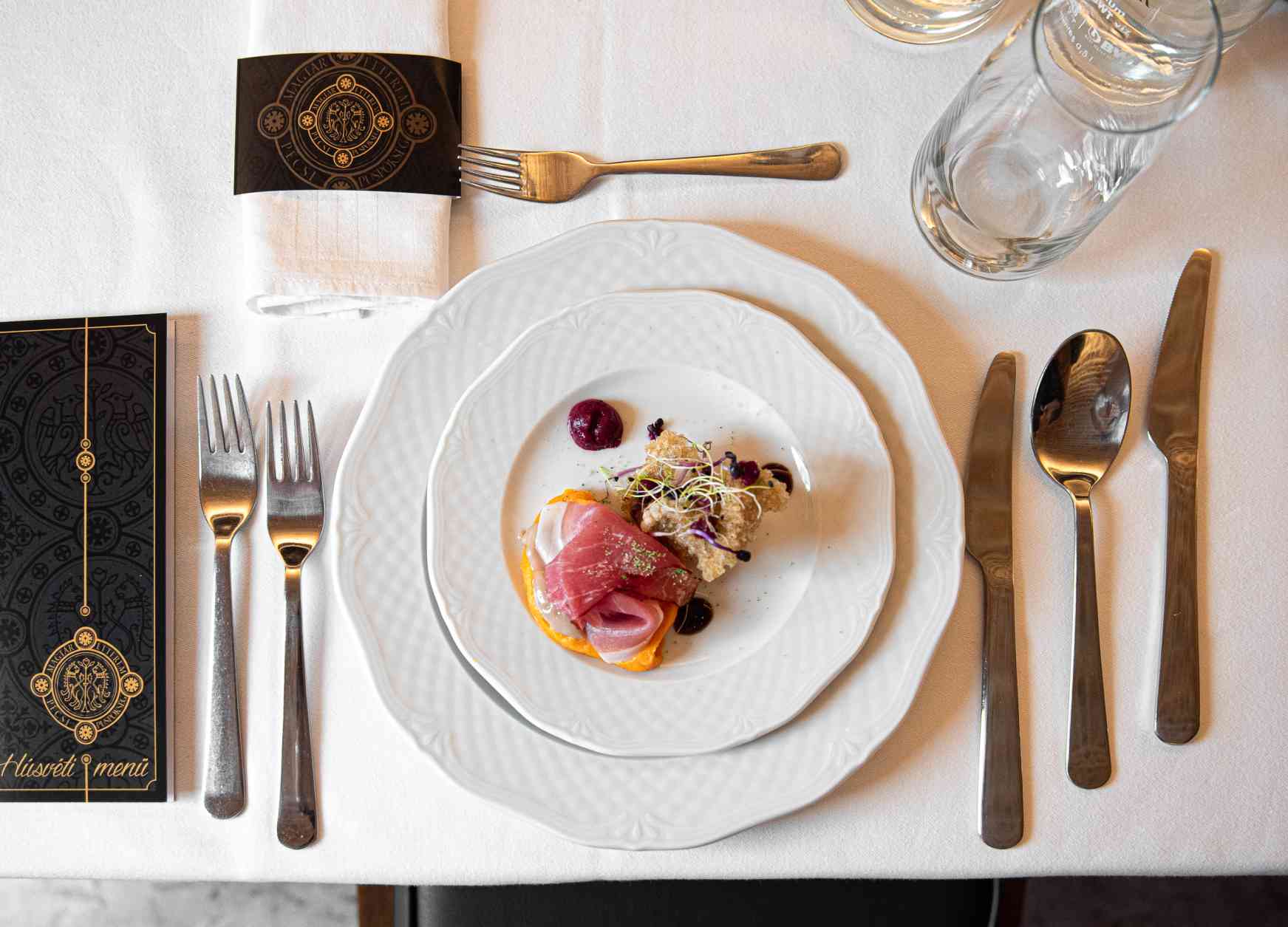 MAGTÁR ÉTTEREM (7)